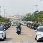 为迎接国家主席习近平，金边举行大规模演习-棋牌论坛-棋牌策略-棋牌技巧网