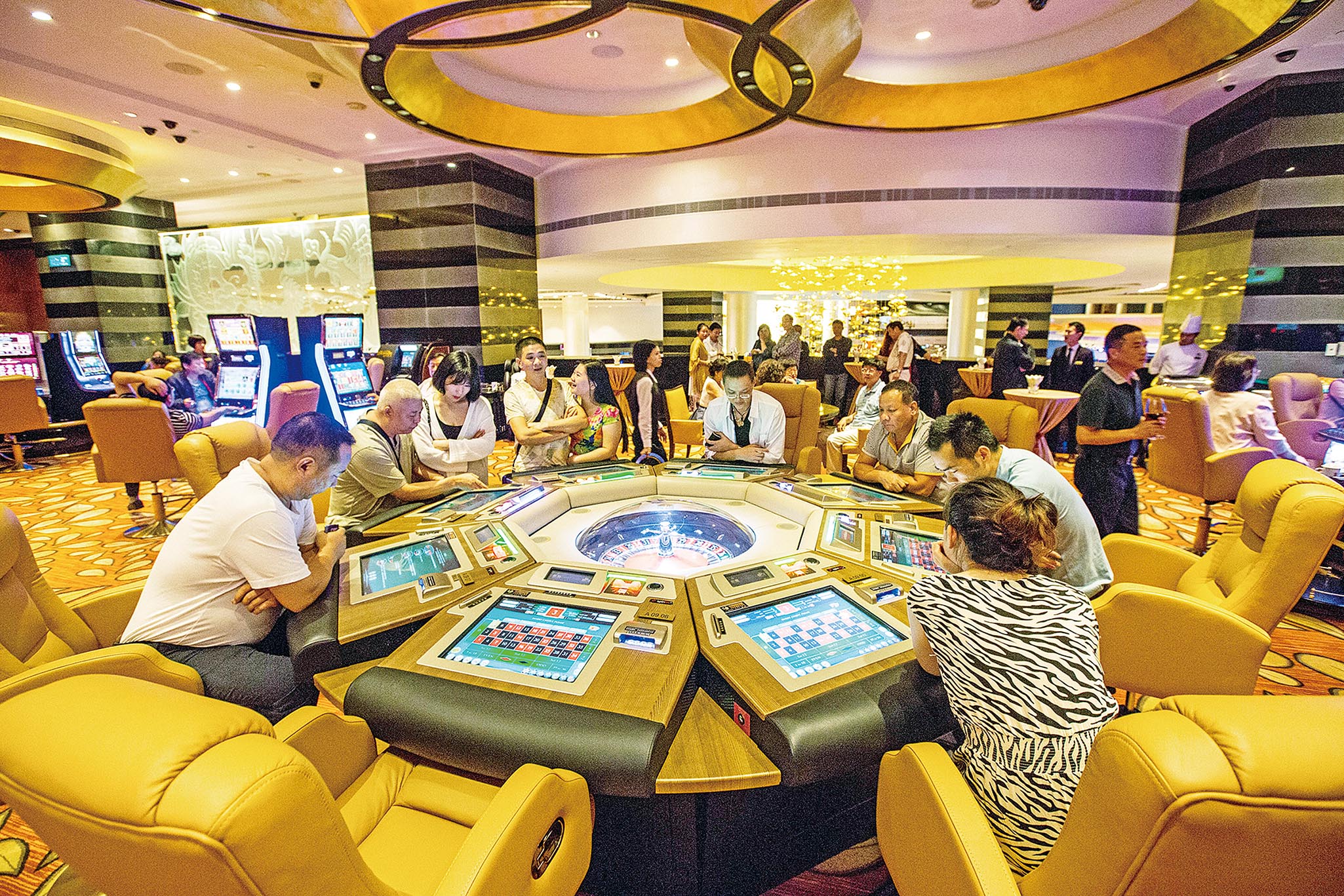 足球博彩为什么容易输钱？背后原因解析-棋牌论坛-棋牌策略-棋牌技巧网